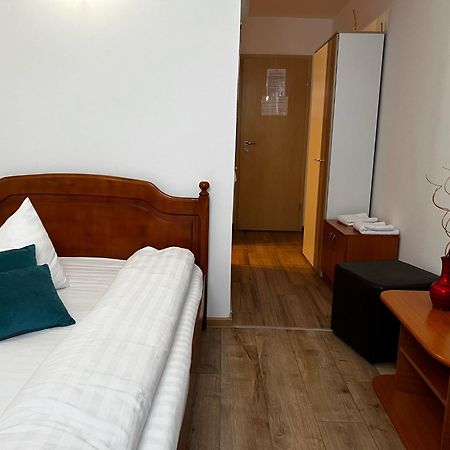 Motel Gela Inoc Extérieur photo