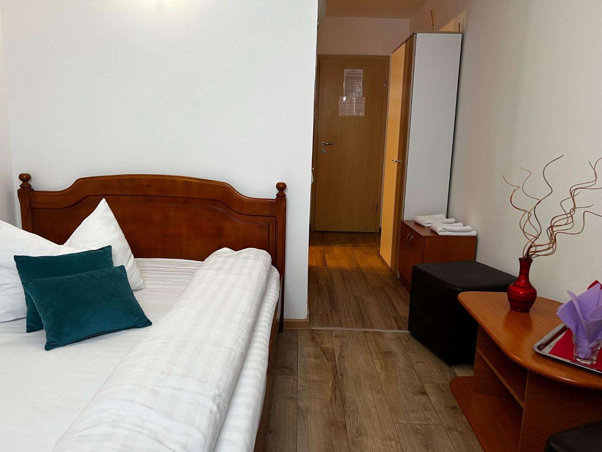 Motel Gela Inoc Extérieur photo