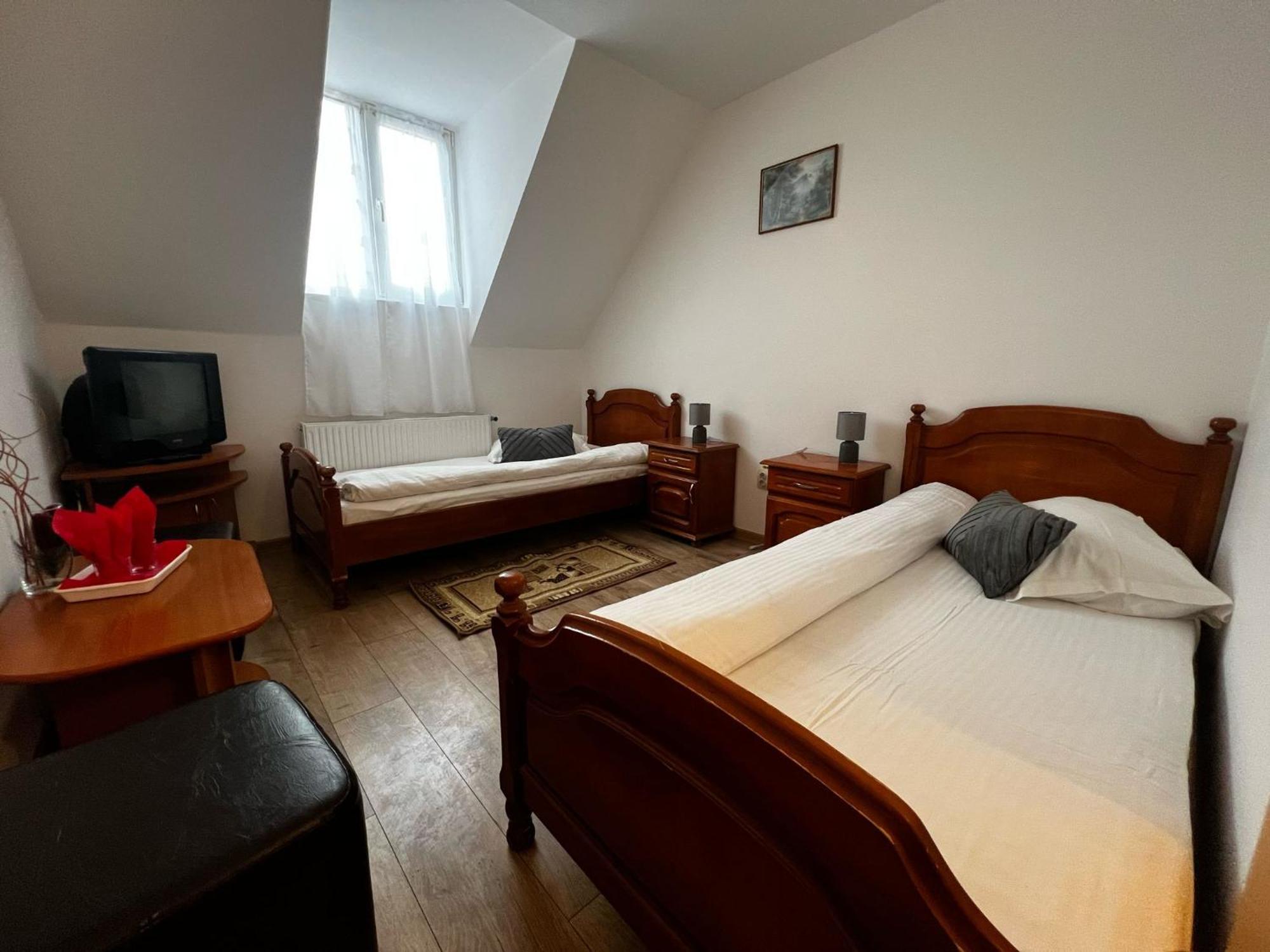 Motel Gela Inoc Extérieur photo